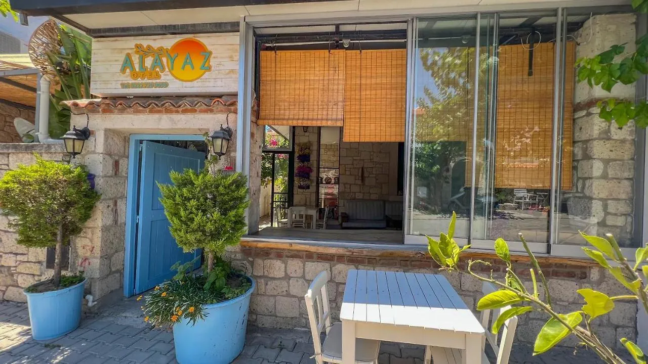 Alayaz Hotel Alaçatı Bed & Breakfast