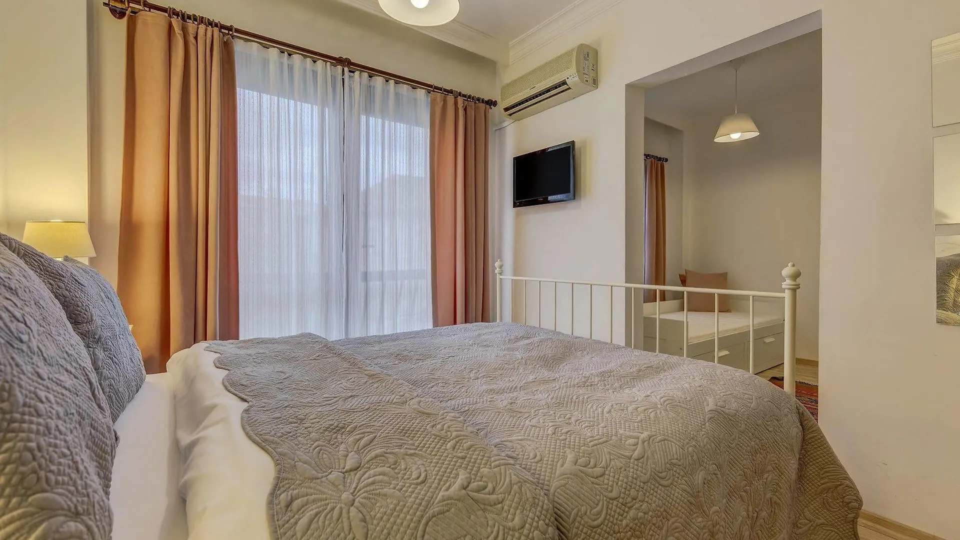 Alayaz Hotel Alaçatı 3*,